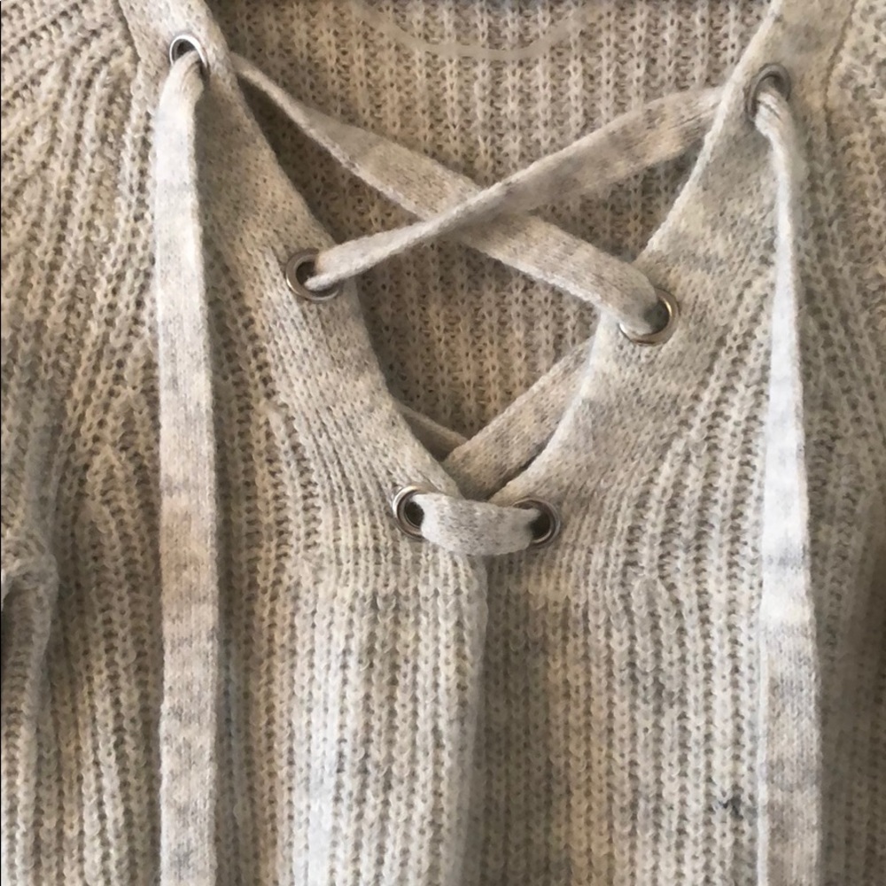 Sweater - Picture 3 of 3